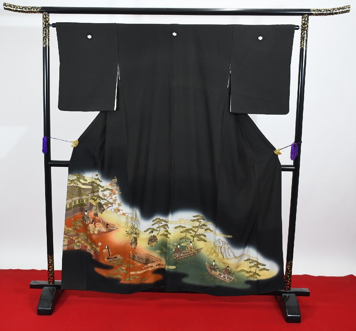 黒留袖 結婚式 船渡し 枝垂れ 松 リメイク素材 身丈150cm 裄丈65cm ★着物 e-1117 桜庭呉服店