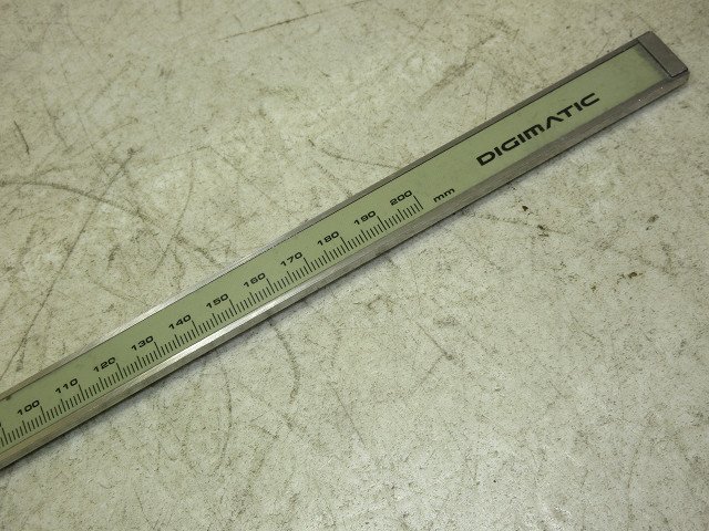 ^v8568 Mitutoyomitsutoyo цифровой штангенциркуль 500-302 CD-20 200mm^V