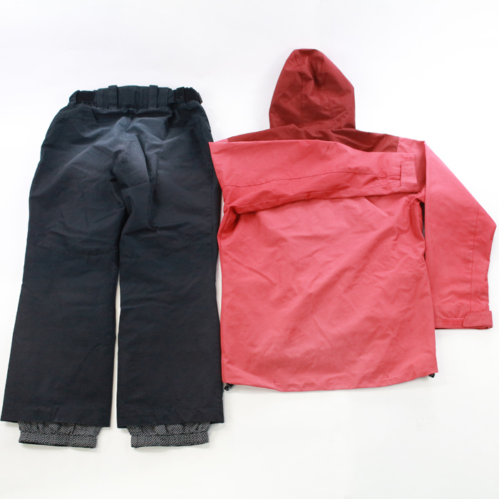 スノーボードウェアー 2點セット 上下セット 大人用 Mサイズ ユニセックス ジャケット パンツ XVISION WINTER WEAR 中古品