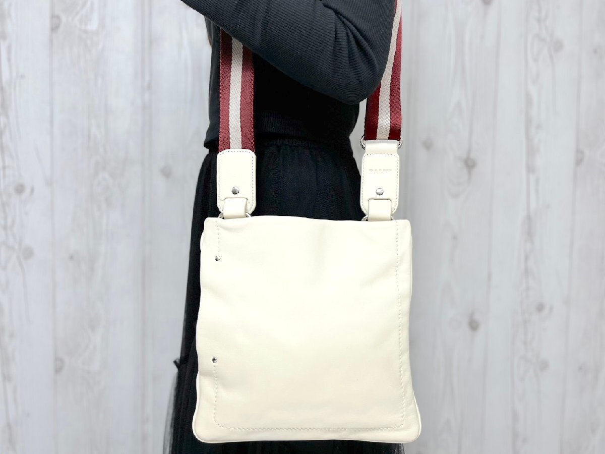 ★ BALLY ★ BORD DAY ショルダーバッグ 美品!!BALLY ショルダーバッグ