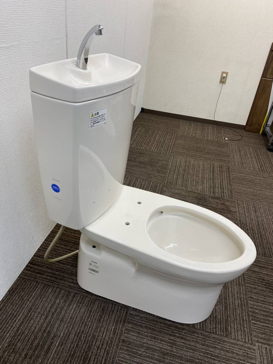 Yahoo!オークション - 【美品】TOTO トイレ便器(床下排水) 洋式 Yahoo!オークション - 【美品】TOTO トイレ便器(床下排水) 洋式