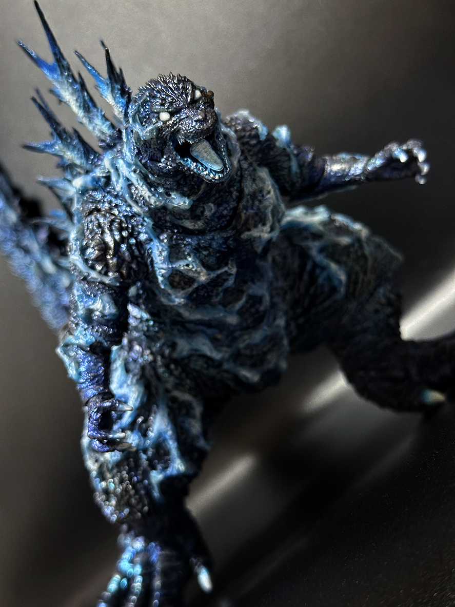 ◇S.H.MonsterArts ゴジラ (2023) マイナスカラー 放射熱線