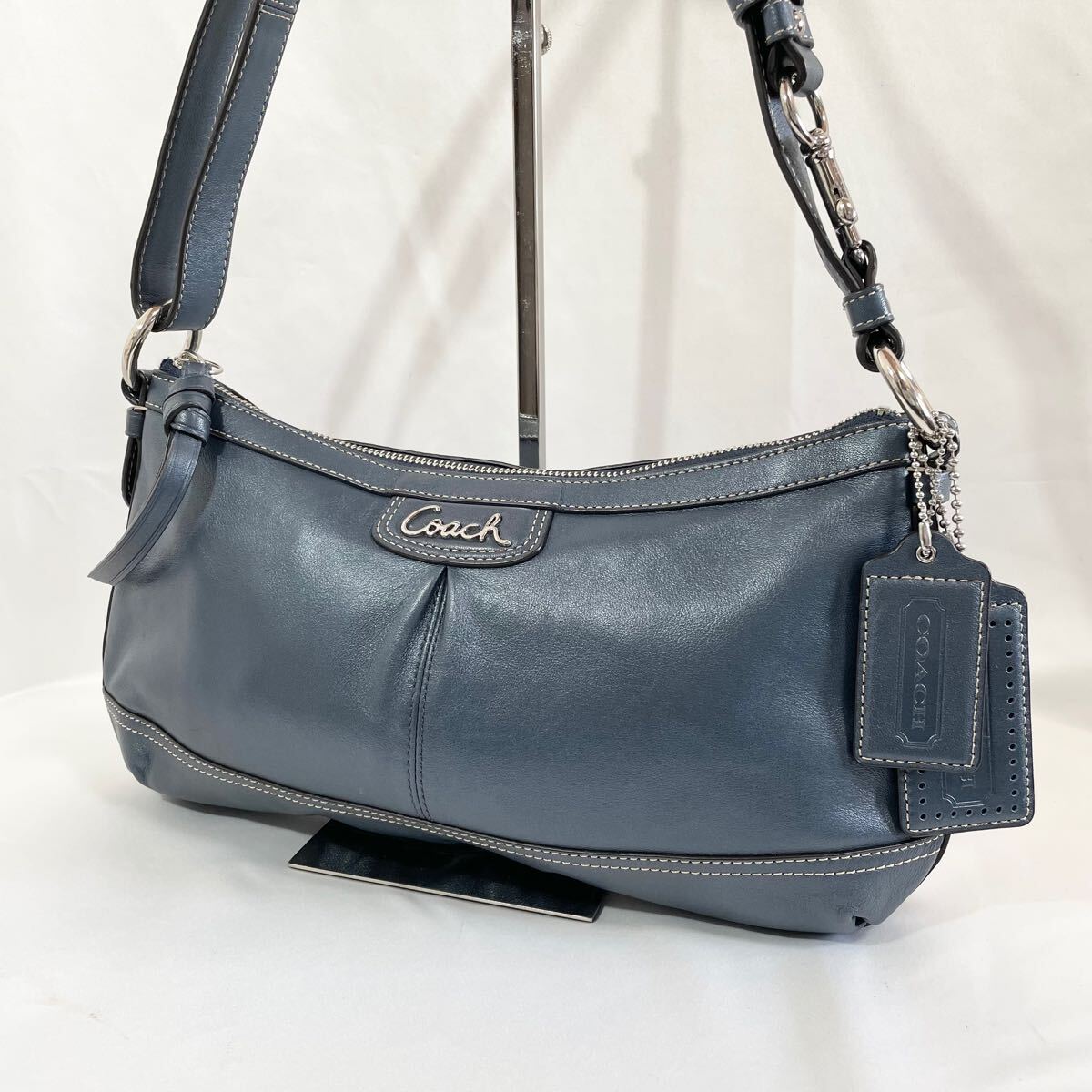 正規品 コーチ COACH ネイビー ショルダーバッグ 肩掛け 紺色 正規品 コーチ COACH ネイビー ショルダーバッグ 肩掛け 紺色