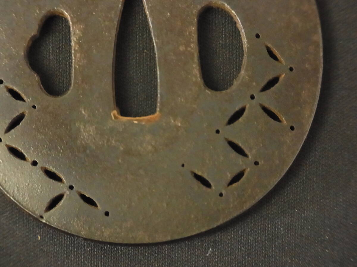 azt121 магазин . меч принадлежности . Zaimei . префектура . правильный . север . 7 звезда ... металлический земля медь . колесо с ящиком .. времена предмет / доспехи /./ меч ./ принадлежности 