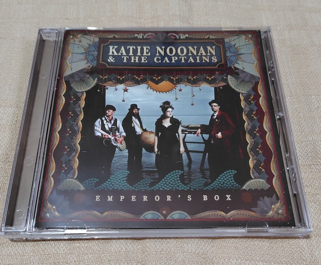 Katie Noonan and the Captains「Emperor's Box」ケイティ・ヌーナン