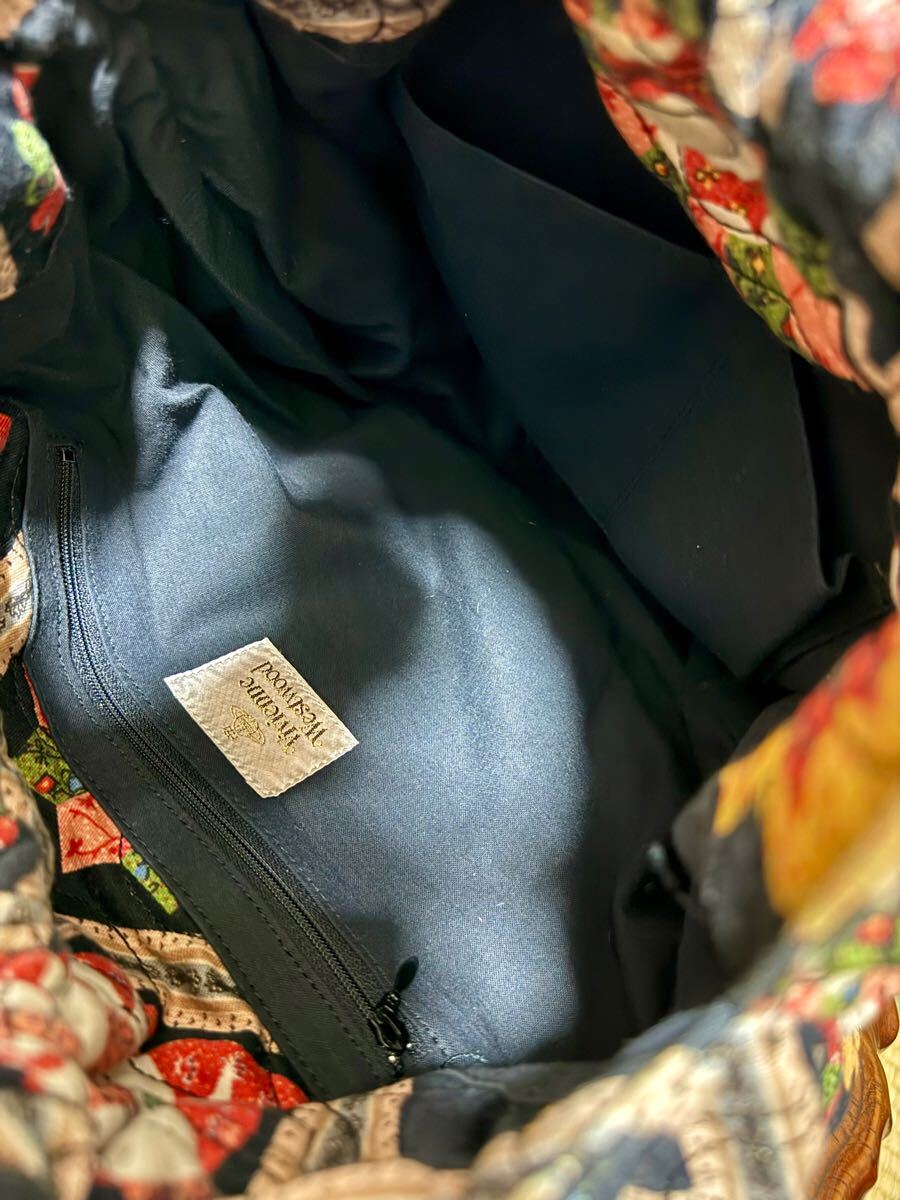 希少デザイン未使用VivienneWestwood オーブ/スクイグルバッグ 希少デザイン未使用VivienneWestwood オーブ/スクイグルバッグ