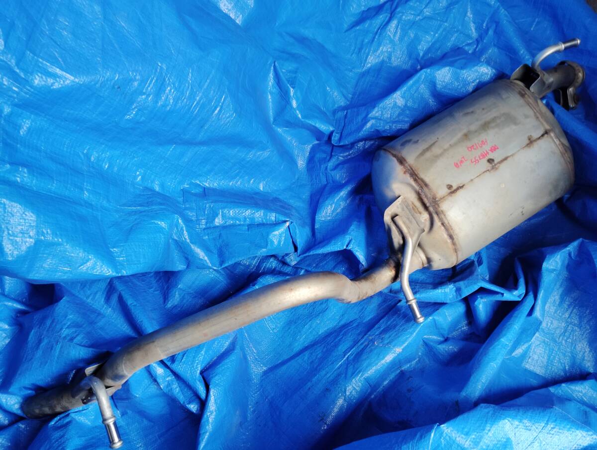 HB25S キャロル 純正リアマフラー 2WD 4WD共通 1A78-40-100B(14300-82K02)アルト 送料込み(緑)_画像1