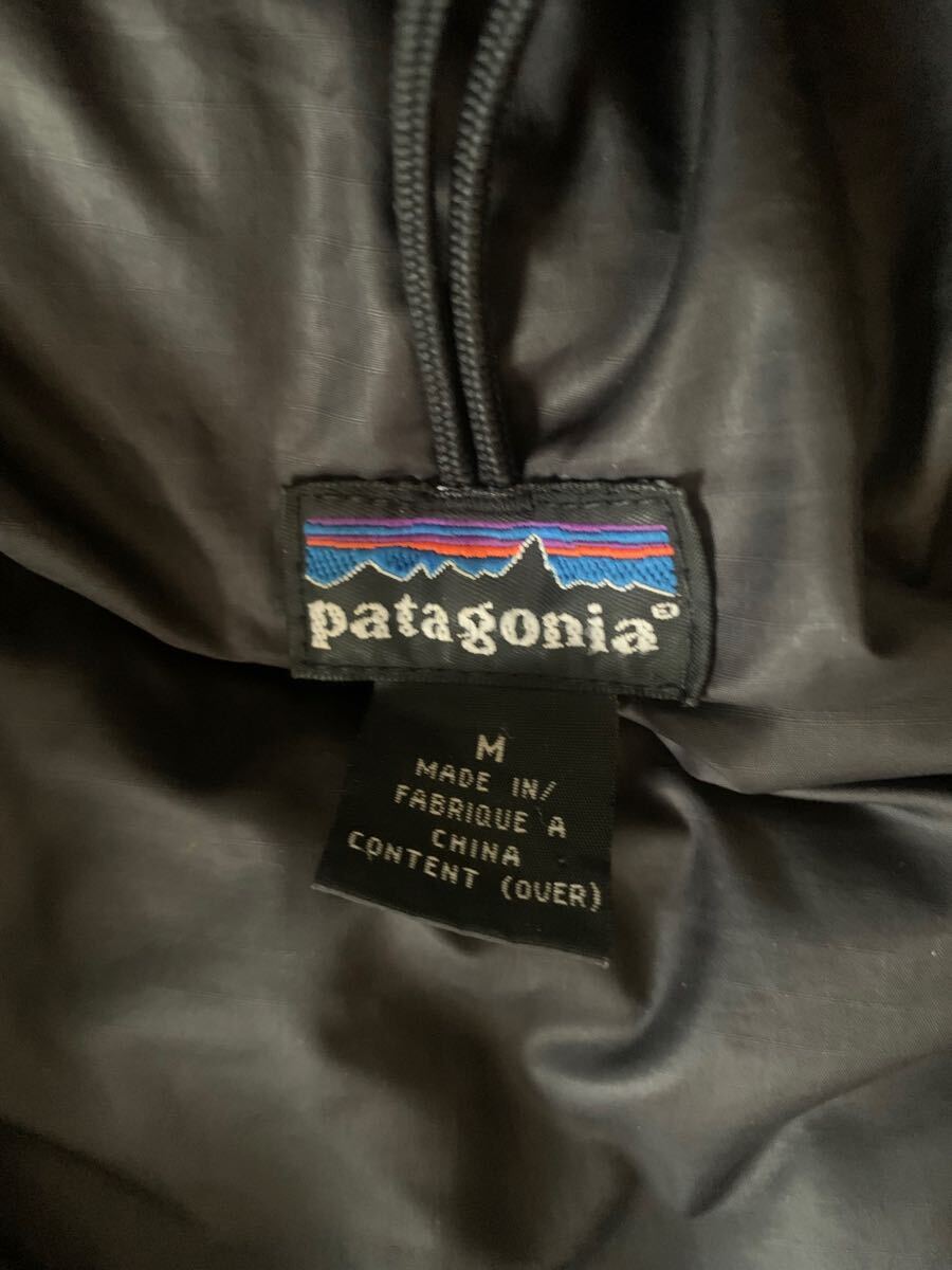 激レアVINTAGE】 patagonia DAS PARKA 2002年 黒 M 84097 F02 激レアVINTAGE】 patagonia DAS PARKA 2002年 黒 M 84097 F02