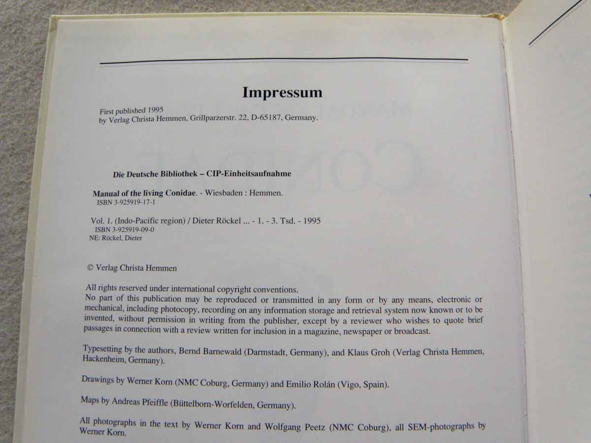 洋書 Manual of the living CONIDAE: Vol.1 Indo-Pacific Region 洋書 Manual of the living CONIDAE: Vol.1 Indo-Pacific Region