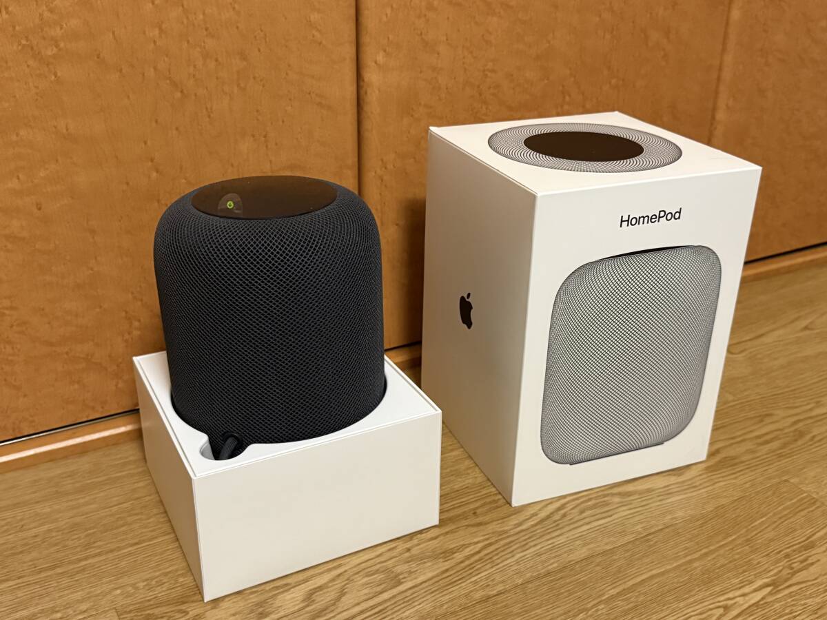 Apple HomePod Space Gray MQHW2J/A initial model Apple Home Pod Space gray 