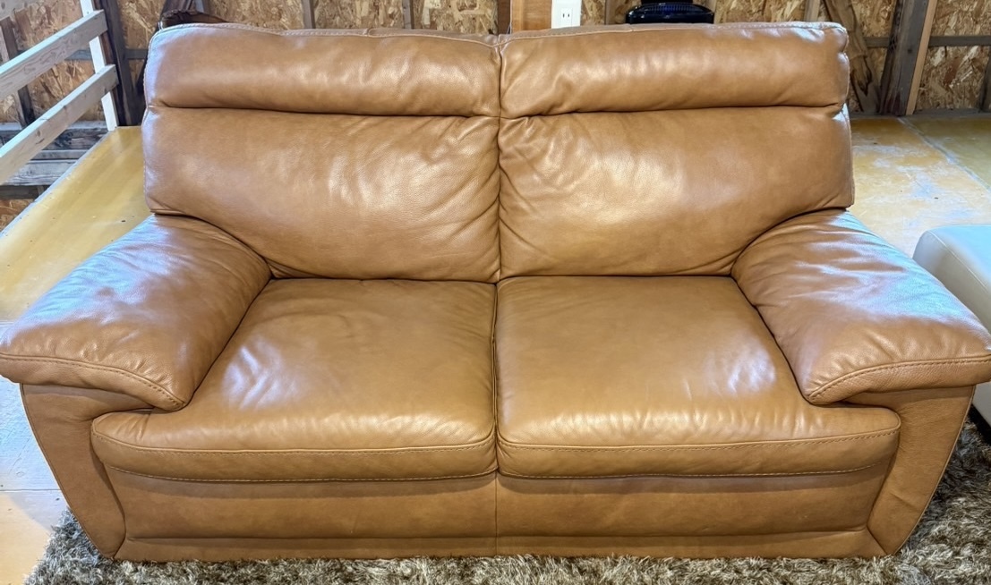 ナツッジ　イタリア　NATUZZI　ITALIA　2人掛け　本革ソファ　キャメルブラウン