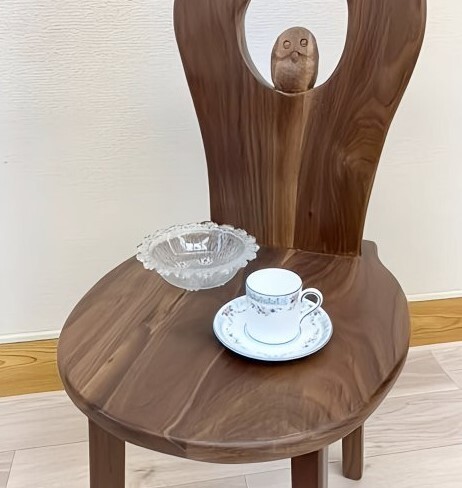 新品・在庫処分」 福来(ふくろう)チェアー② ウォールナット 新品・在庫処分」 福来(ふくろう)チェアー② ウォールナット
