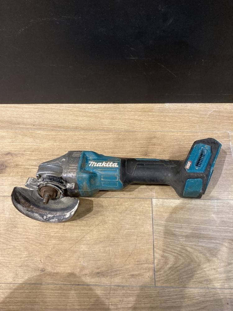018★ジャンク品★マキタ makita 100mm充電式ディスクグラインダ GA001G ※本体のみ・フランジ&ロックナット欠品