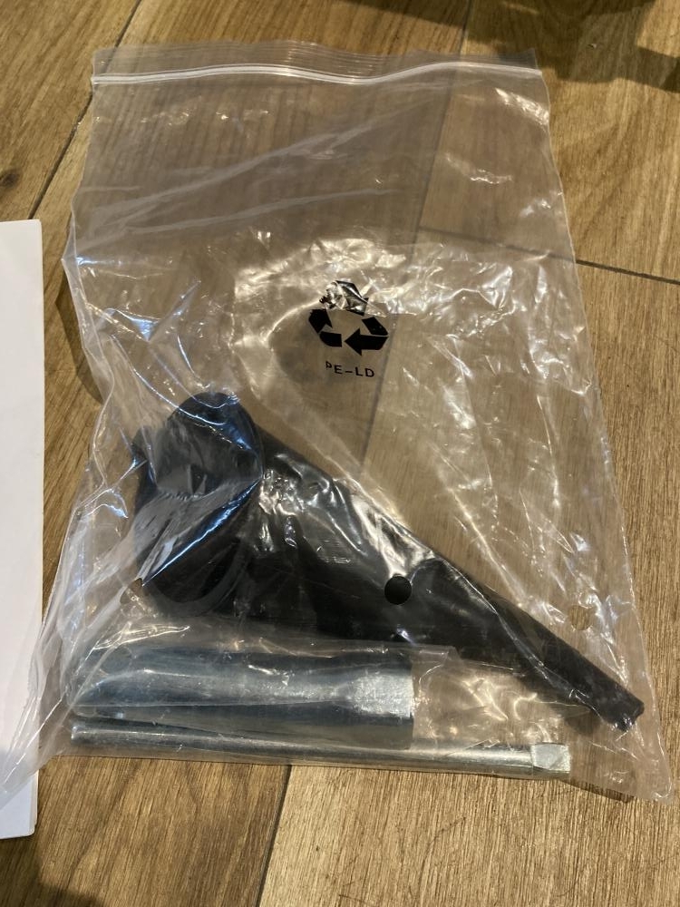 Yahoo!オークション - 018 未使用品 SAKOBS インバーター発電機 Yahoo!オークション - 018 未使用品 SAKOBS インバーター発電機