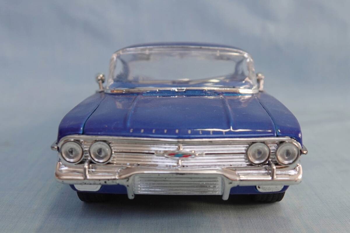 1/24 jada toys Chevy Impala 1961 シボレーインパラ　箱無し中古品