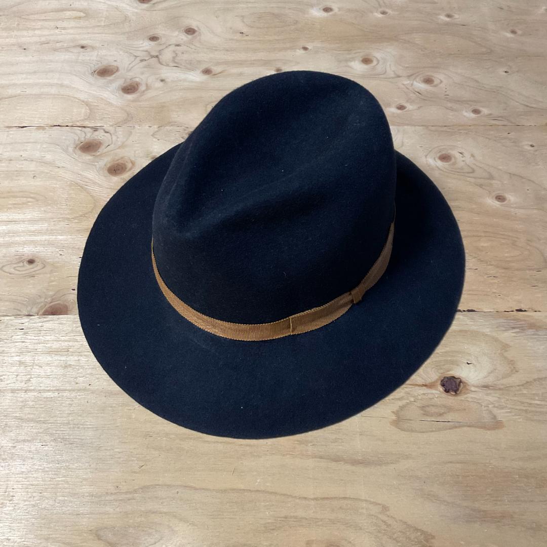 ★送料込み★即決★クーポン対象★　WOOL FELT HAT NAVY X BROWN SIZE 58CM