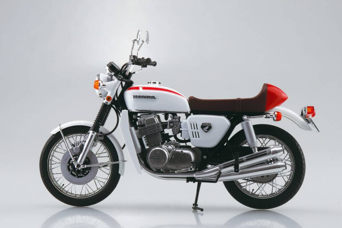 1/12 ワイルド7 飛葉ちゃんのCB750FOUR　アオシマ