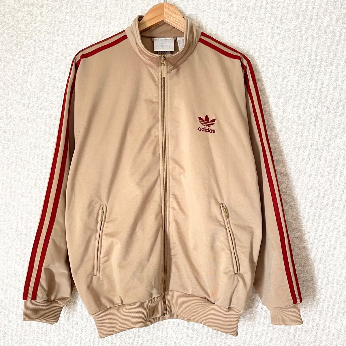 今年人気のブランド品や トラックジャケット アディダス 美品 L 銀タグ 80s ヴィンテージ アディダス