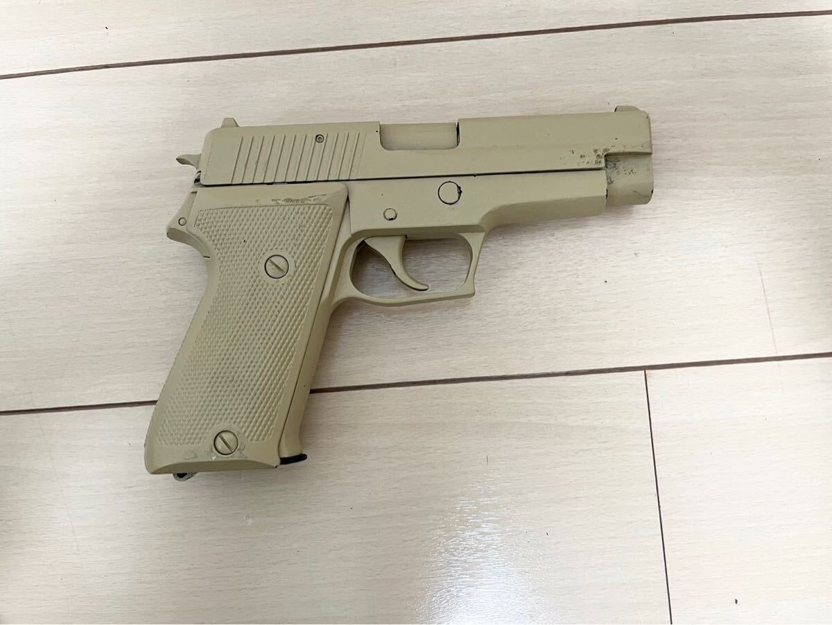 9mm拳銃 SIG SAUER P220 踏み分け ガスガン タナカ 陸上自衛隊仕様 9mm拳銃 SIG SAUER P220 踏み分け ガスガン タナカ 陸上自衛隊仕様