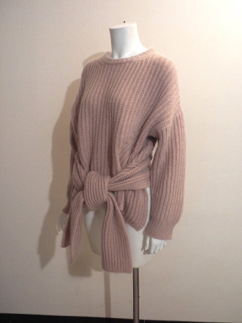 新品2023AWモデル入荷☆彡ITALY制『FABIANA FILIPPI』◆正規(guī)ファビアナフィリッピのハイライン◆可愛い”淡ピンクのバルキーニット！38size
