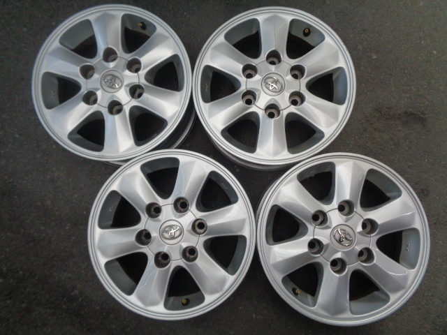 トヨタ純正ホイール　中古品４本セット　ハイエース等に