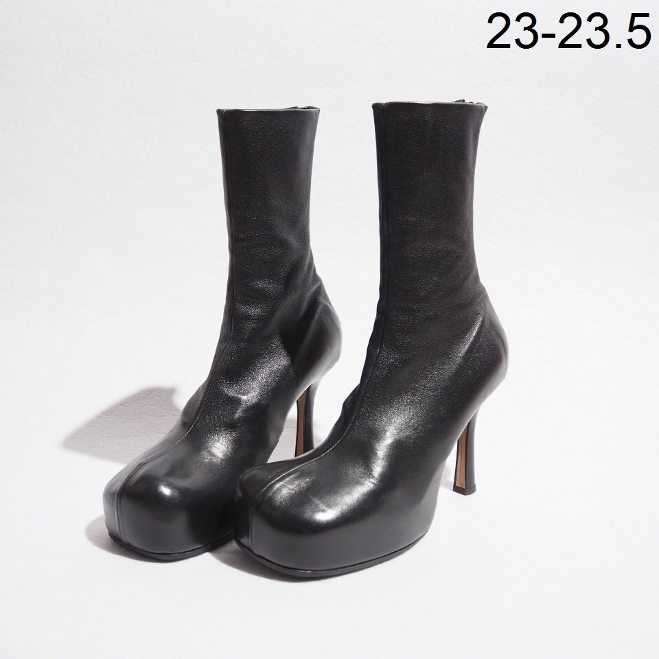 【関税込】BOTTEGA VENETA ボッテガヴェネタ ブーツ レザー 人気 ボッテガヴェネタ ザ ボルド レザー