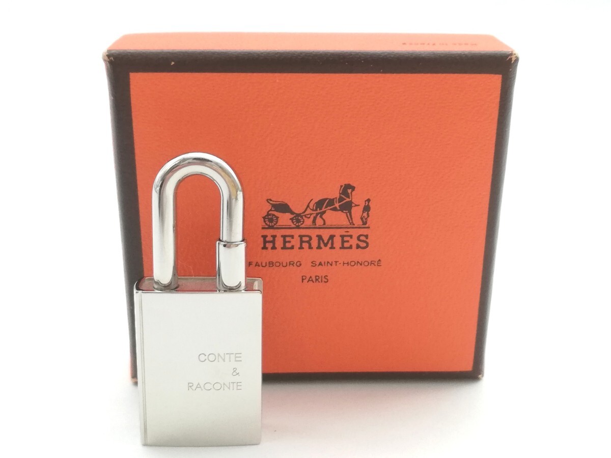 希少 極美品 HERMES 2010年限定 ブック カデナ シルバー Conte 希少 極美品 HERMES 2010年限定 ブック カデナ シルバー Conte