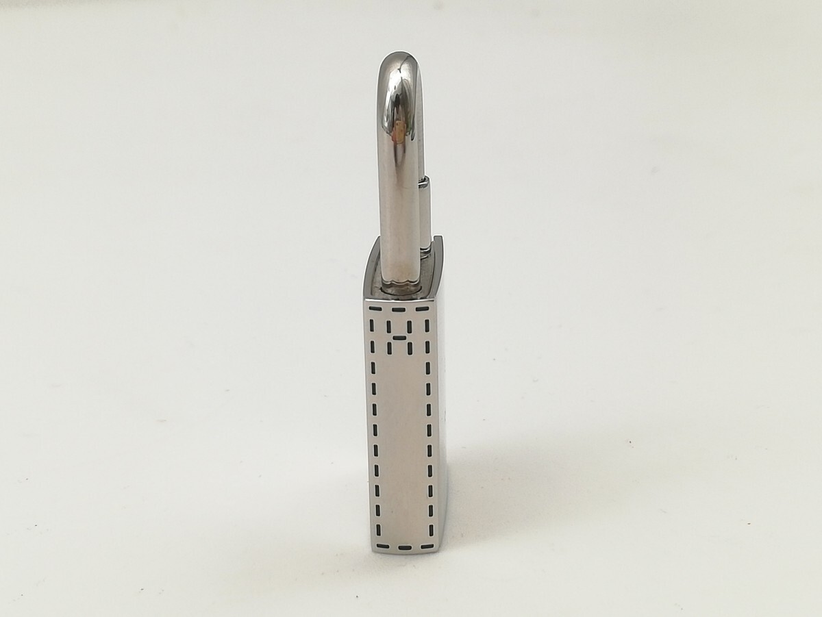 希少 極美品 HERMES 2010年限定 ブック カデナ シルバー Conte 希少 極美品 HERMES 2010年限定 ブック カデナ シルバー Conte