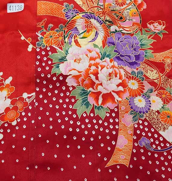 七歳 7歳 7才 七才 女児 著物と長襦袢セット 仕立て上がり 朱色 鼓 刺繍入り半襟縫い付け済み（株）安田屋 NO41138
