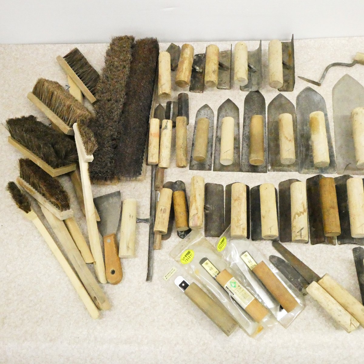 コテ まとめて 28点 鏝 左官道具 大工道具 ジャンク品|住まい コテ まとめて 28点 鏝 左官道具 大工道具 ジャンク品|住まい