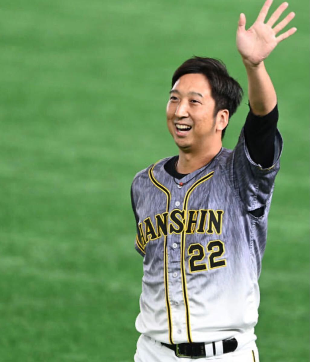 送料無料 即決 阪神タイガース 藤川球児投手ユニフォーム 2020 送料無料 即決 阪神タイガース 藤川球児投手ユニフォーム 2020
