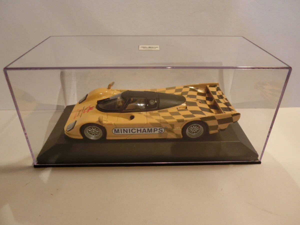 PMA製 1/43 ダウアー ポルシェ 962 ストリートバージョン 2002年 PMA製 1/43 ダウアー ポルシェ 962 ストリートバージョン 2002年