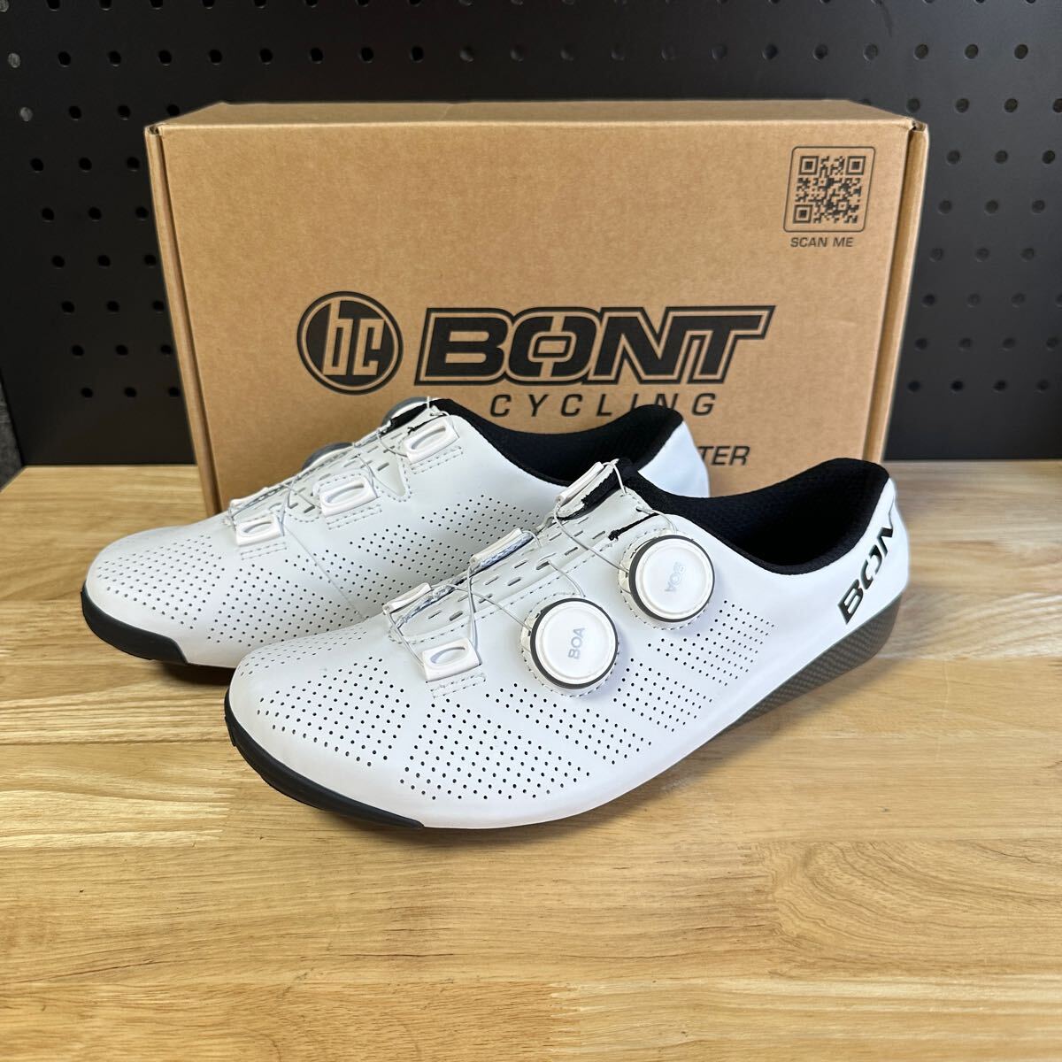 新品 BONT ボント ライオットプラス24 Riot+24 Boa ロードバイク用シューズ ビンディング