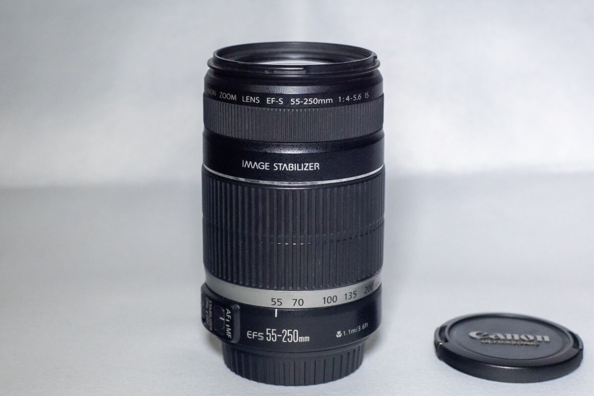 ■ Canon EF-S 55-250mm F4-5.6 IS ズームレンズ ■