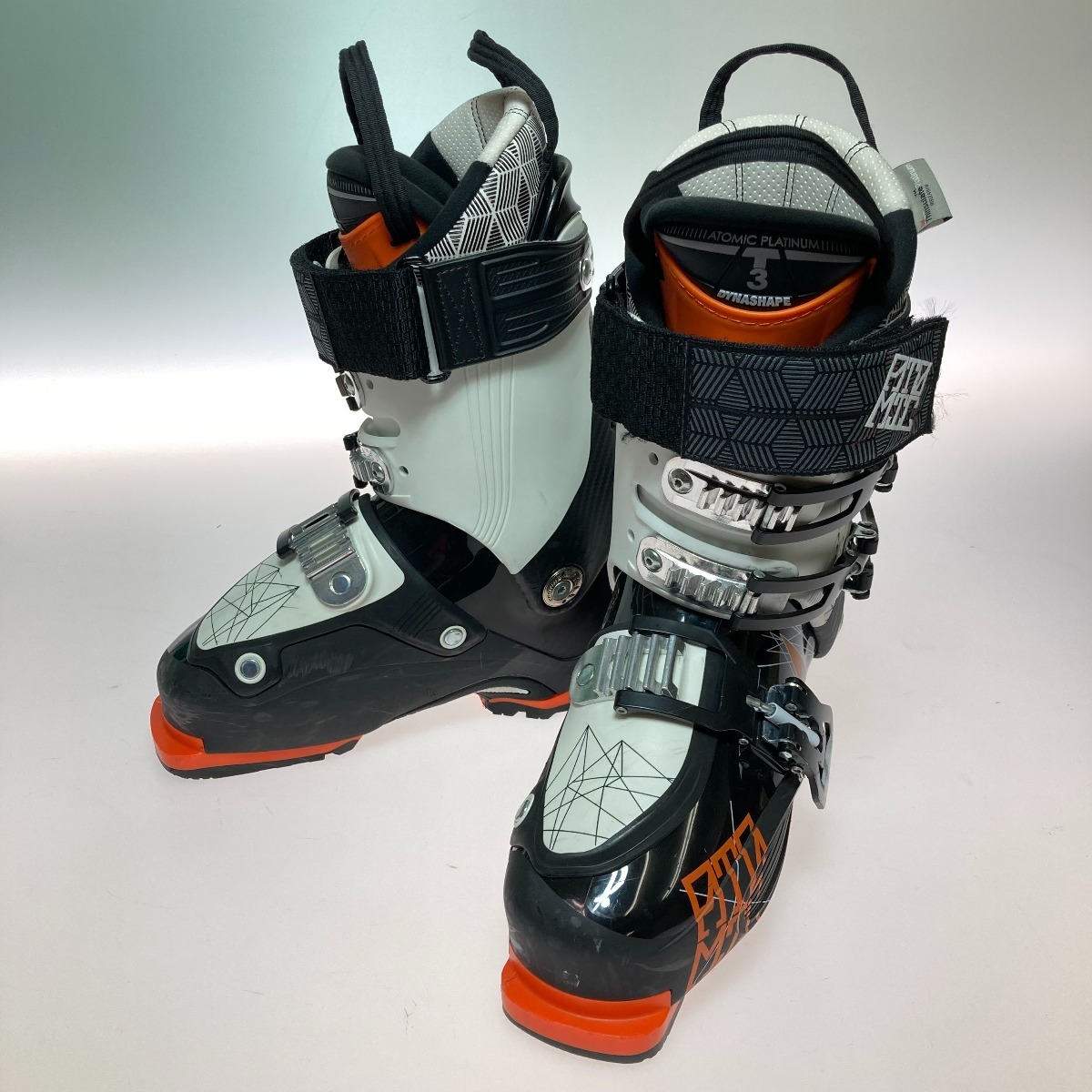 23450円 23/24モデル 新品 REXXAM レクザム R EVO 110S 26cm 23450円 23/24モデル 新品 REXXAM レクザム R EVO 110S 26cm