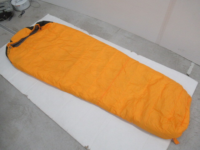 【美品】ISUKA アルファライト 500X（1） 登山 寝袋/寝具 036277001