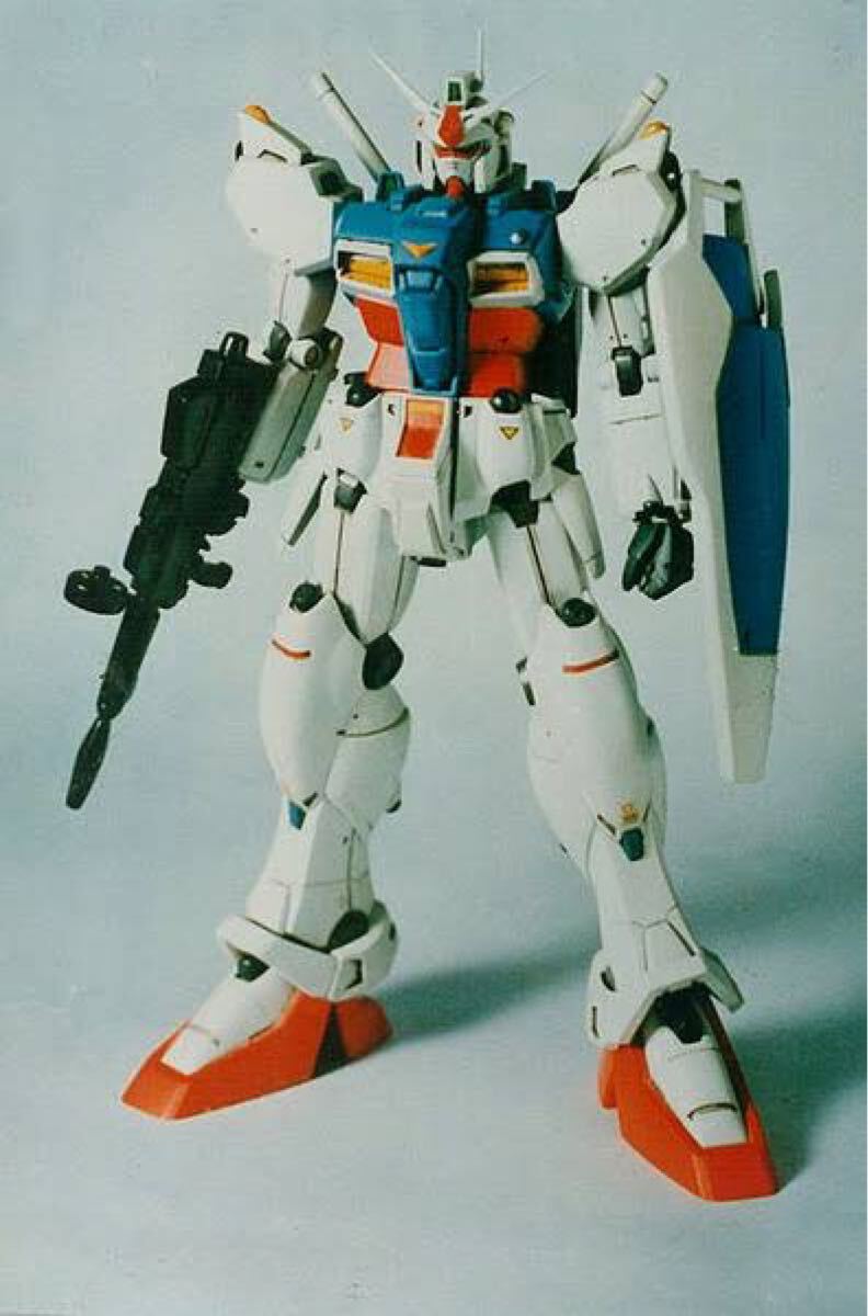 JAF-CON 機動戦士ガンダム1/100 RX-78-2 ガンダム ガレージ JAF-CON 機動戦士ガンダム1/100 RX-78-2 ガンダム ガレージ