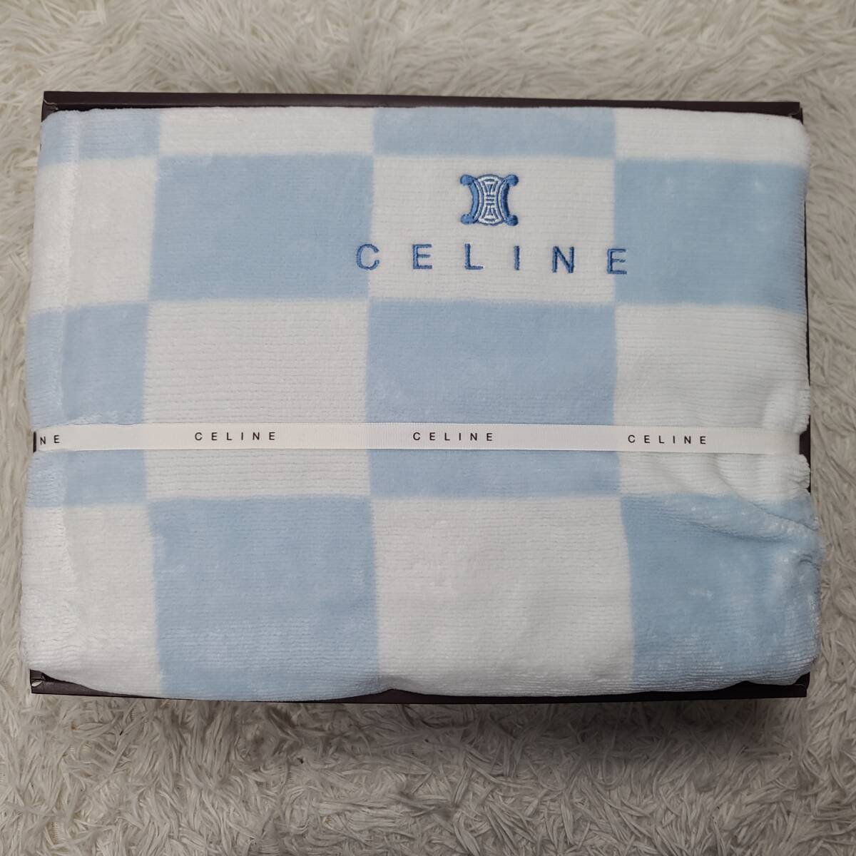 【CELINE】シール織綿毛布 ロング サイズ ブルー ・ベージュ 未使用品 CEFINE - セリーヌ 毛布 シール織の通販 by ヤマト↔︎郵便局