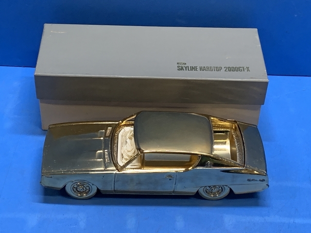 Yahoo!オークション - 希少 未使用 日産 スカイライン2000GTX Yahoo!オークション - 希少 未使用 日産 スカイライン2000GTX