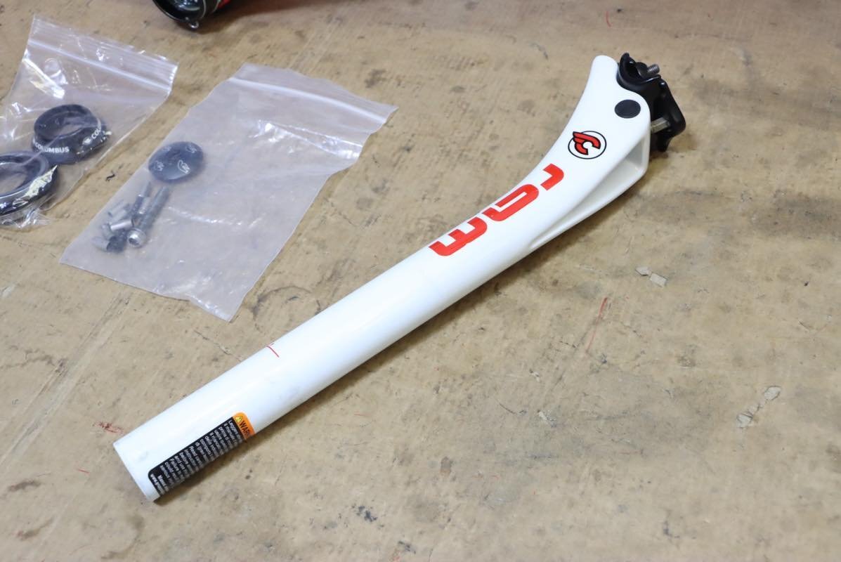 □cinelli チネリ STRATO カーボンフレーム ramカーボンシート □cinelli チネリ STRATO カーボンフレーム ramカーボンシート