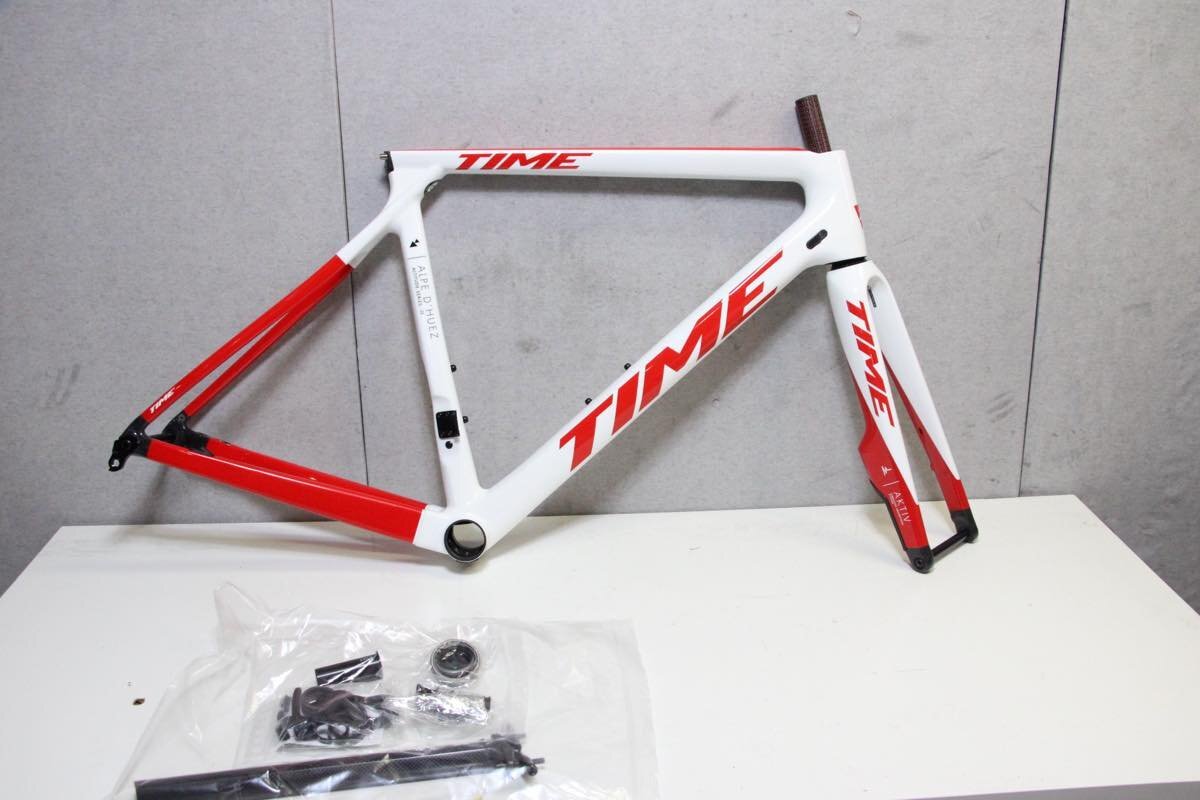 値下げ!! □TIME タイム ALPE D'HUEZ 01 AKTIVフォーク仕様 カーボンフレーム 2021年 XSサイズ 未使用品