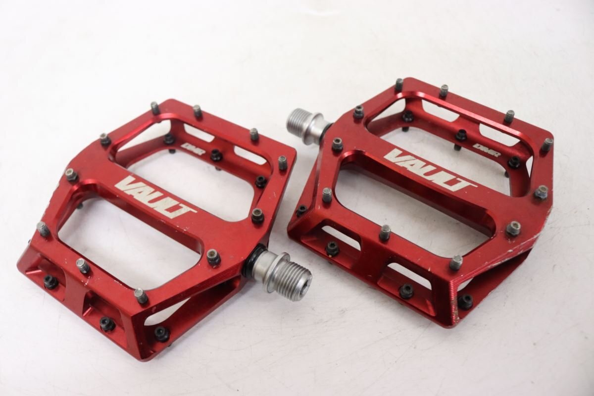 ☆DMR BIKES VAULT PEDAL フラットペダル