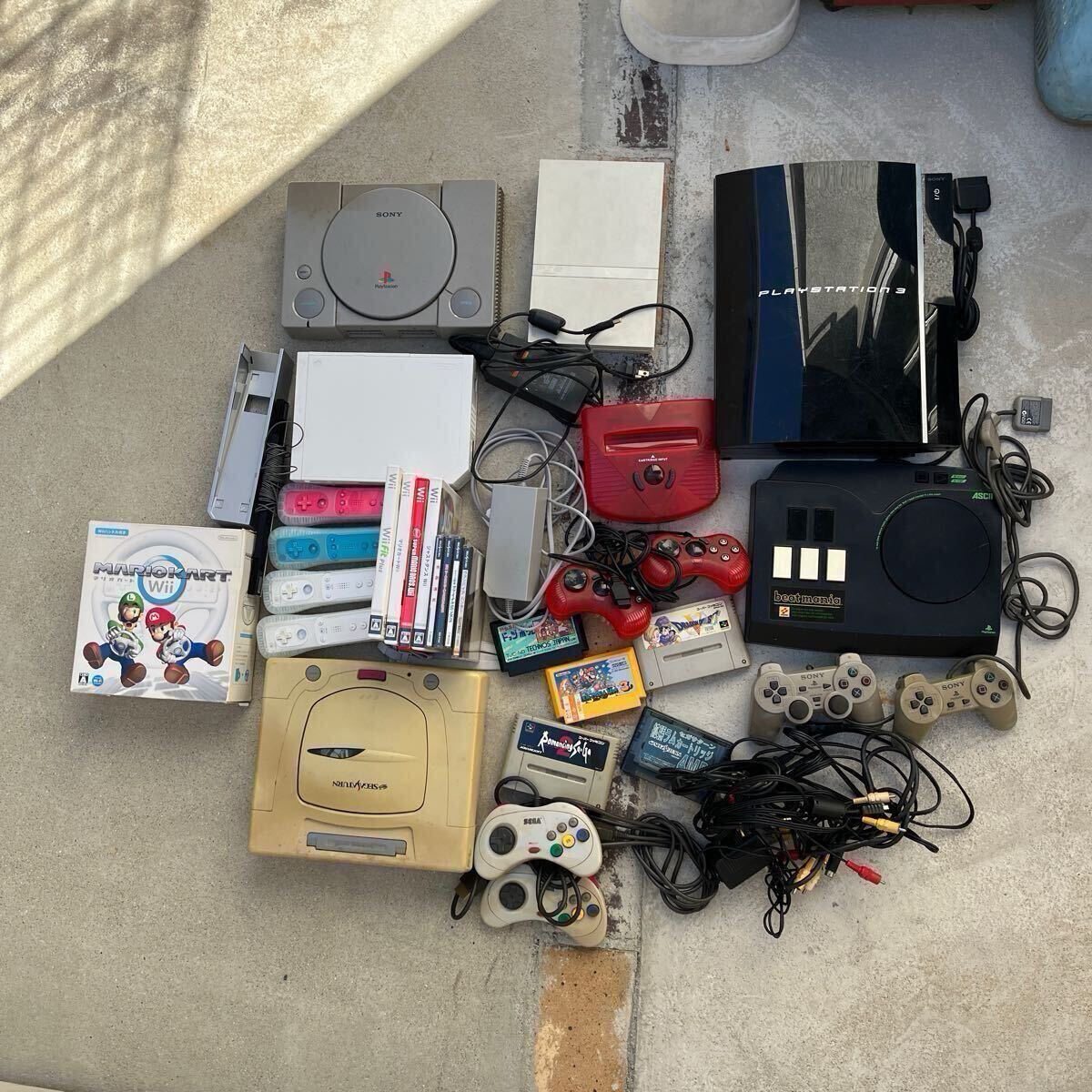 ゲーム機まとめ売り　 PlayStation スーパーファミコンセガサターン　 Wii 任天堂 コントローラー プレイステーション ソフト