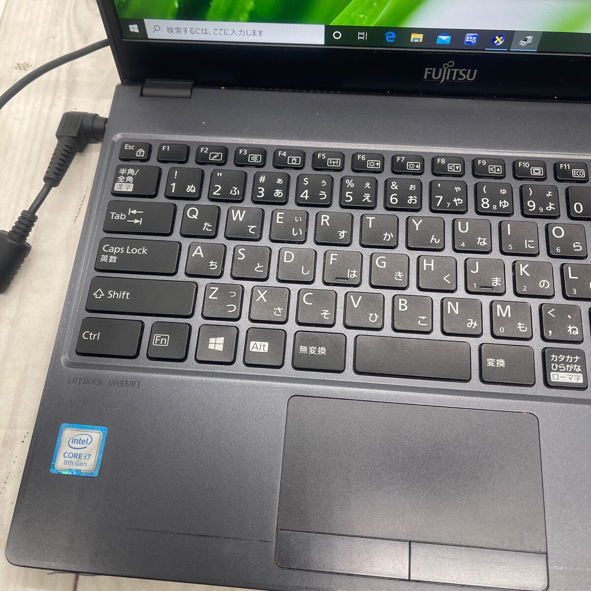 ★E3870★富士通 LIFEBOOK UH93/B3 Core i7-8550U /メモリ8GB　SSD512GB ドライブ無(wú)し Win10 Home64bit 13.3型ワイド FUJITSU アダプタ付き