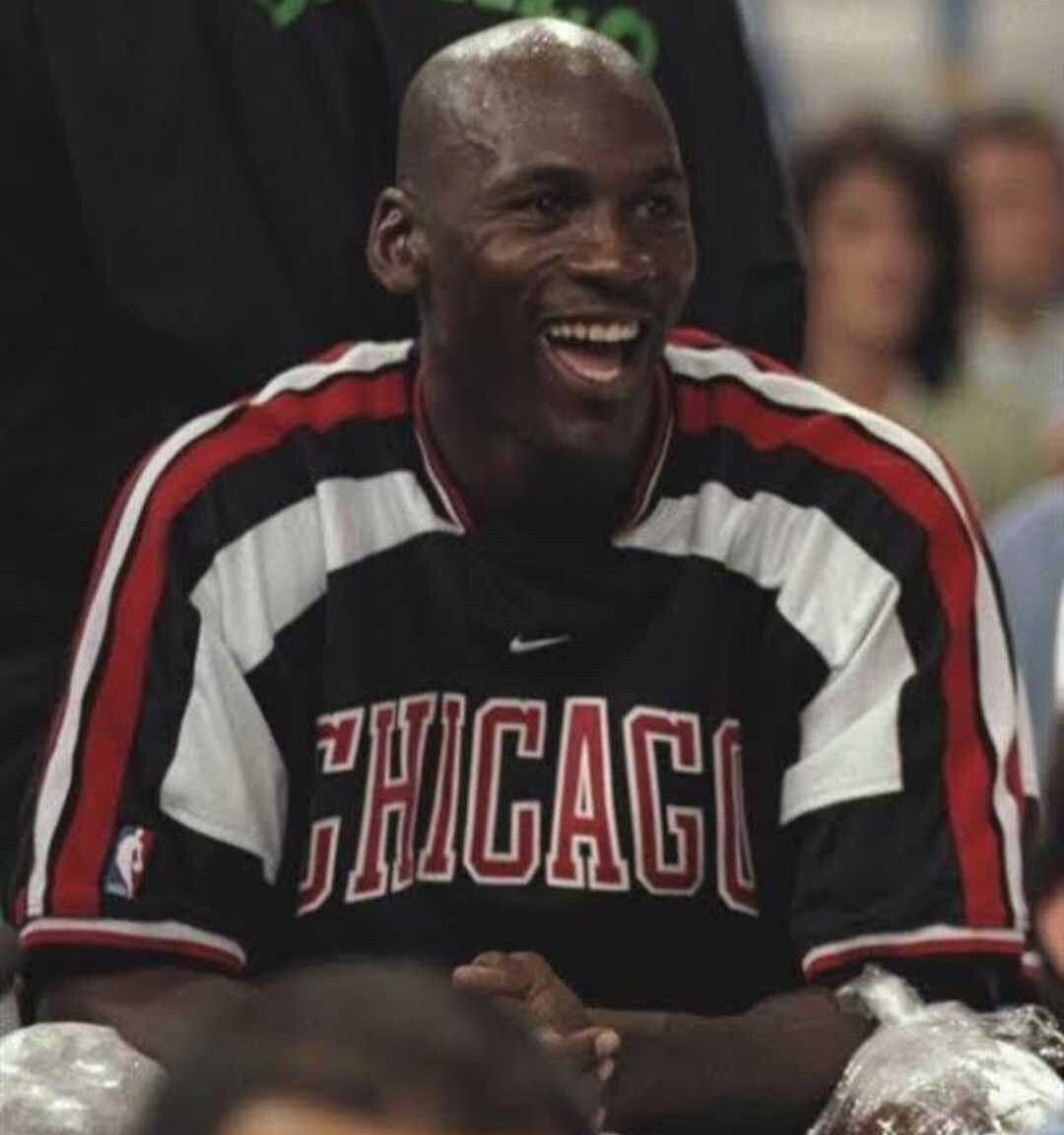 値下げ交渉 1997-1998 Three peat CHICAGO BULLS NIKE Warm up 値下げ交渉 1997-1998 Three peat CHICAGO BULLS NIKE Warm up