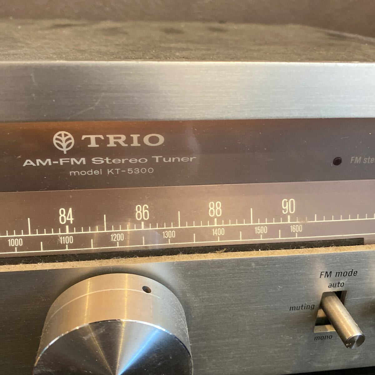 TRIO トリオ　 FM チューナー　通電確認(rèn)済み