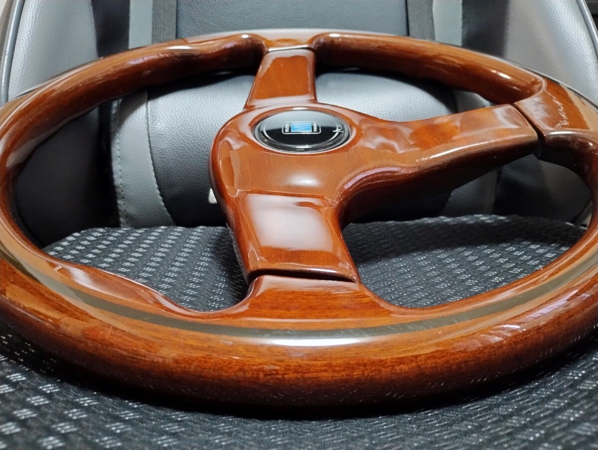 Yahoo!オークション - 即決 美品 NARDI ナルディ GARA3 ガラ3