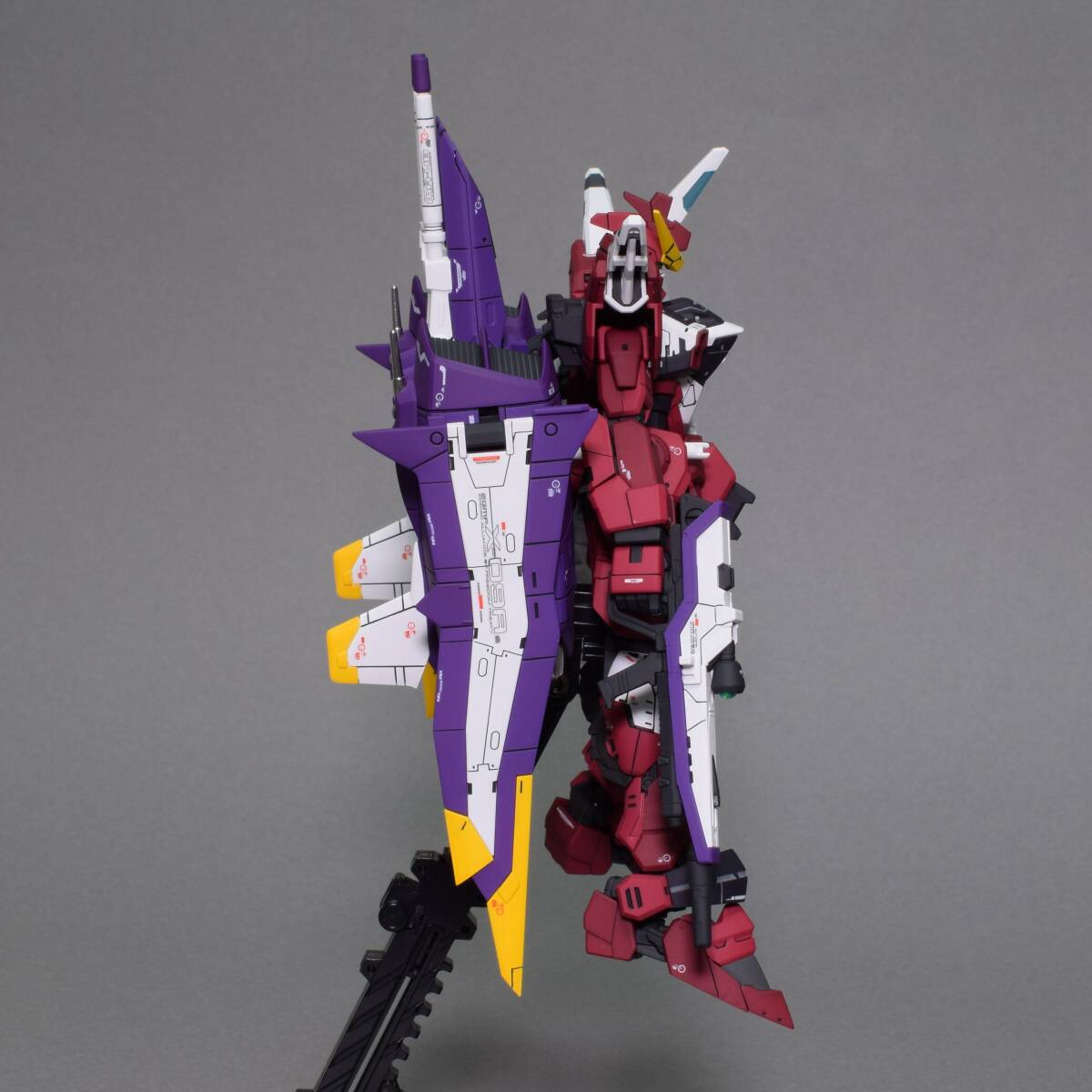 RG ジャスティスガンダム 塗装済完成品 ガンプラ RG ジャスティスガンダム 塗装済完成品 ガンプラ