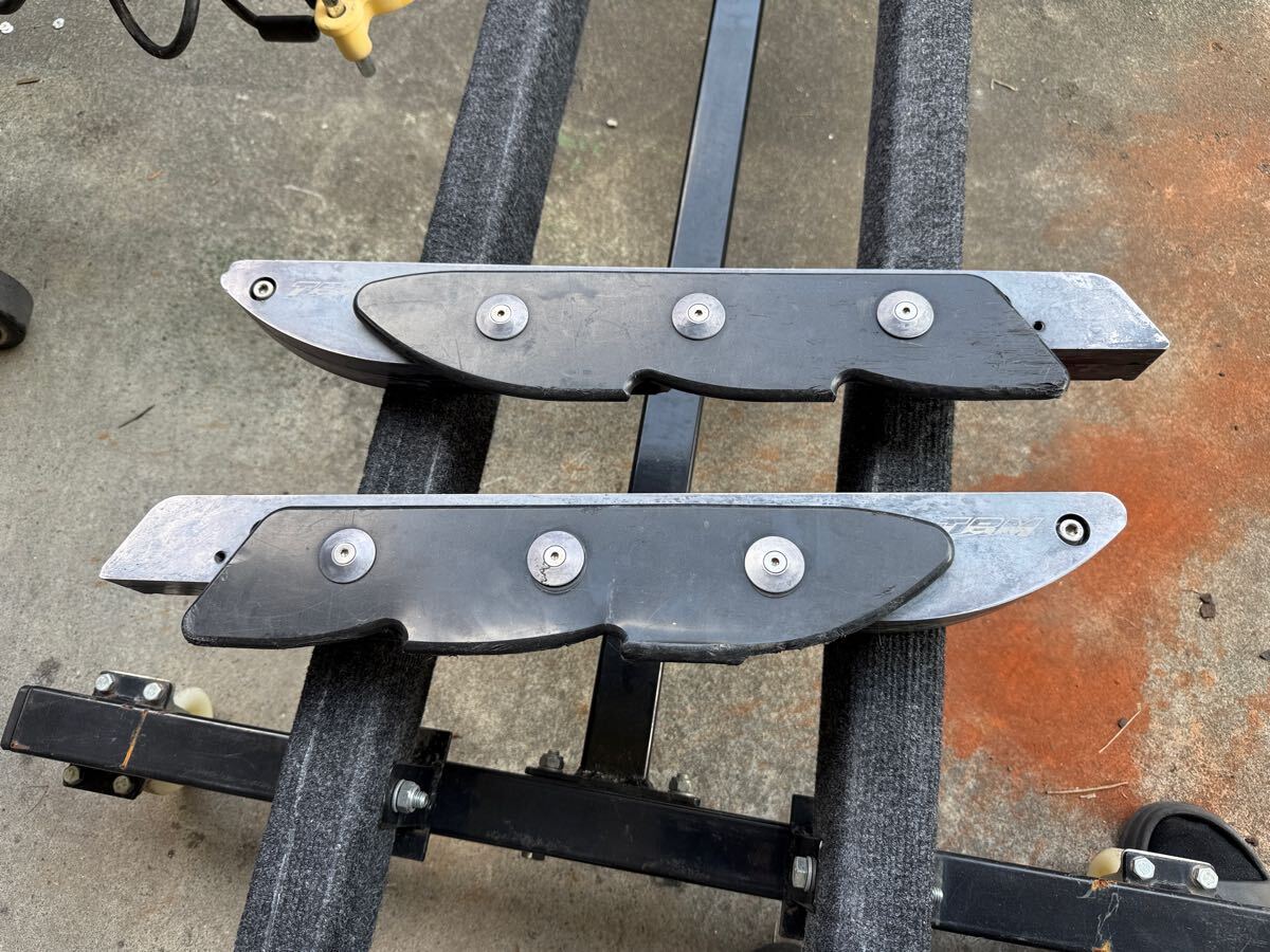 10132円 カワサキ ウルトラ 250 260 300 310 TBM スポンソン 10132円 カワサキ ウルトラ 250 260 300 310 TBM スポンソン