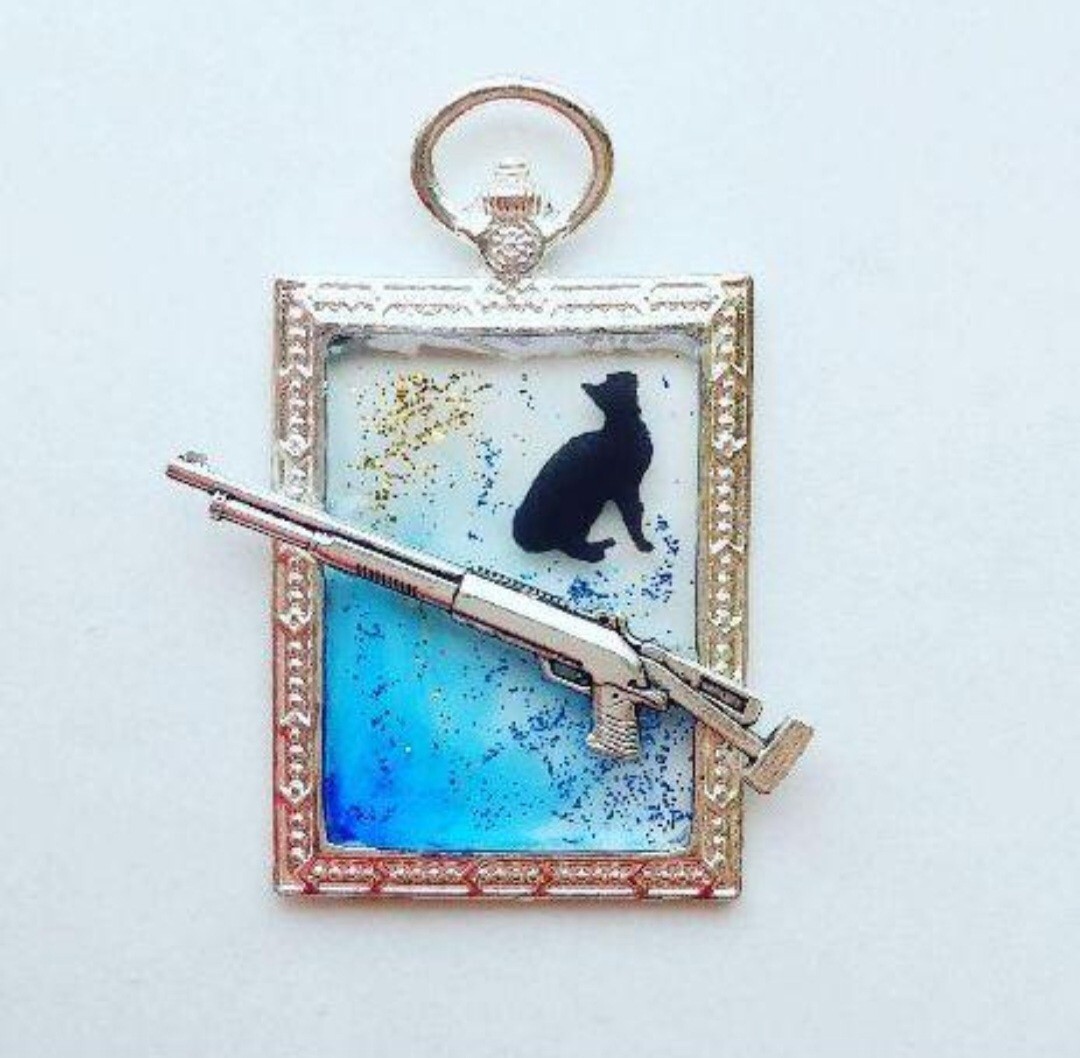 ※ハンドメイド※ レジン　長方形型ライフルチャームと猫のネックレス　ゴールデンカムイ　尾形百之助　イメージ